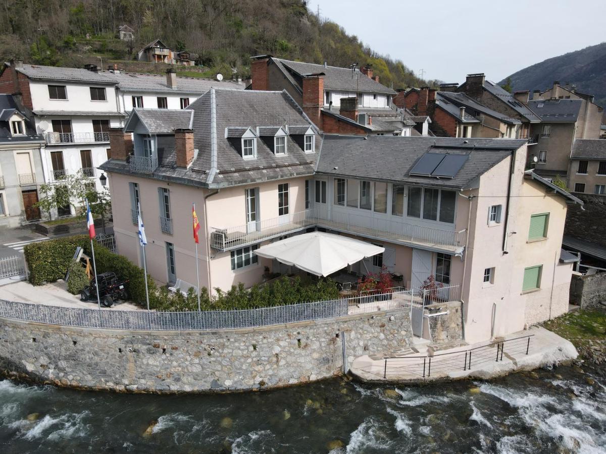 Le 41 Avenue Foch Ξενοδοχείο Bagnères-de-Luchon Εξωτερικό φωτογραφία