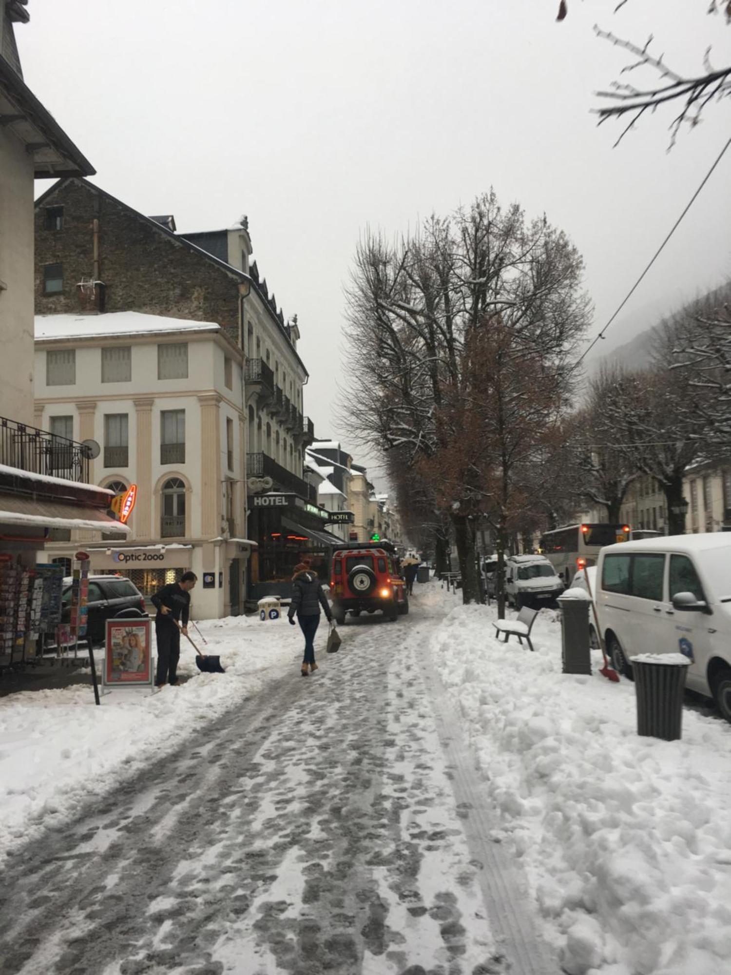 Le 41 Avenue Foch Ξενοδοχείο Bagnères-de-Luchon Εξωτερικό φωτογραφία